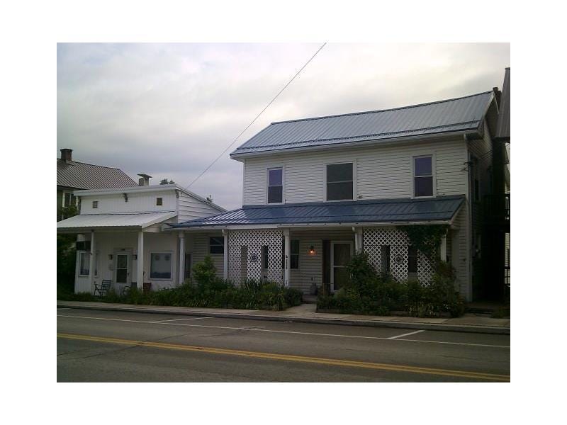 1604 Pitt St, Jennerstown, PA