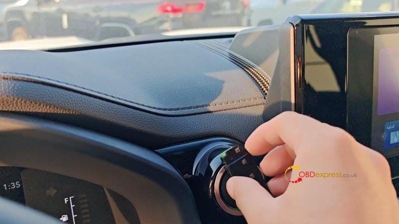 Lonsdor K518 Pro_Add 2026 Toyota Land Cruiser Smart Key