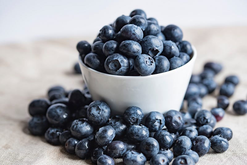 8 Tasty Fruits and Their Health Benefits