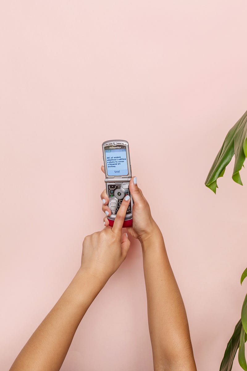 Featured image for Why Using a Flip Phone Did Not Work for Me