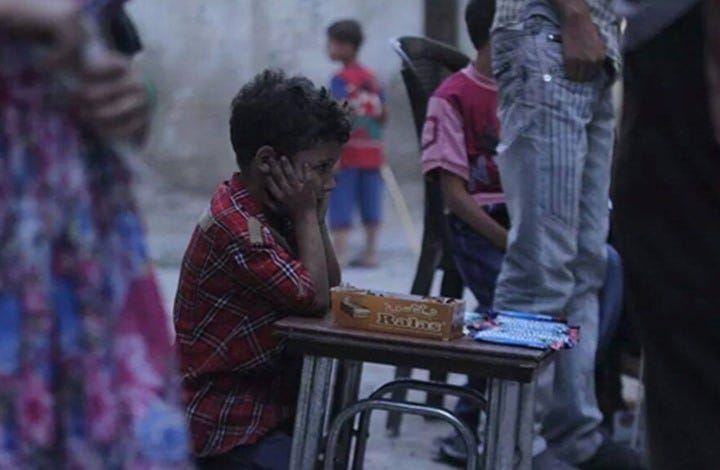 قصف المدارس بريف دمشق يوقف الدراسة بعد أيام من بدئها