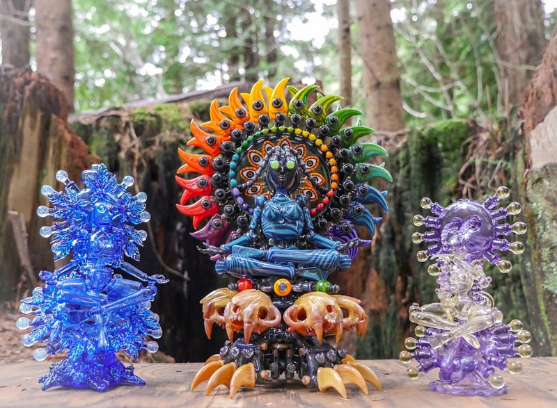 #READ First Major Gallery Show for Glass Artist Banjo. If You're In LA Check It Out!