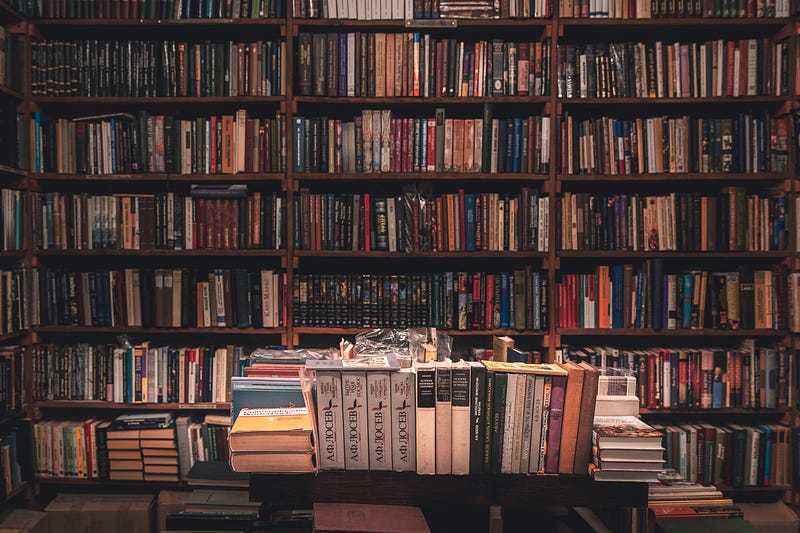 A Day Inside, Organizing Books