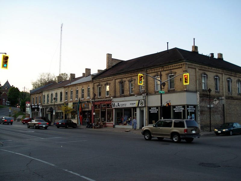 paris_ontario_street_1