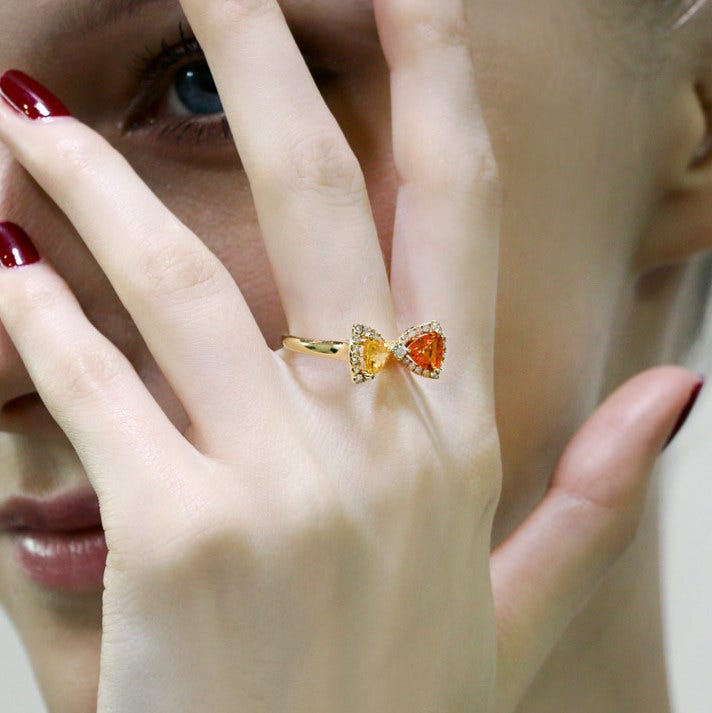 pretty-sapphire-bow-ring-plukka