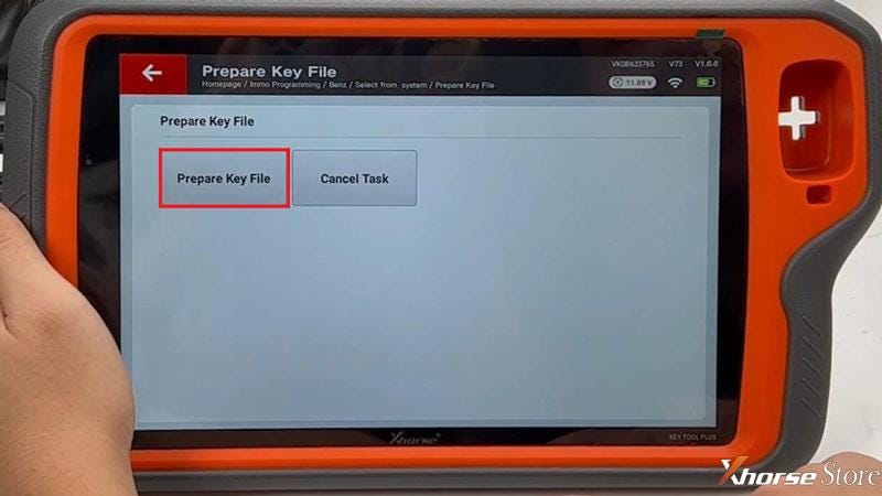 Xhorse VVDI Key Tool Plus で Benz W207 BE キーを追加