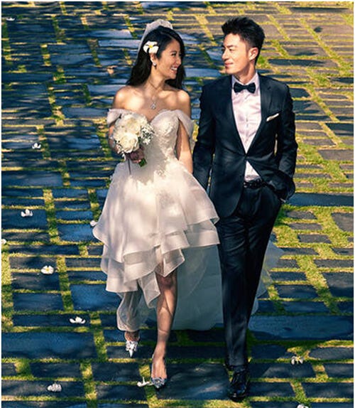反其道而行，林心如大婚持续上榜