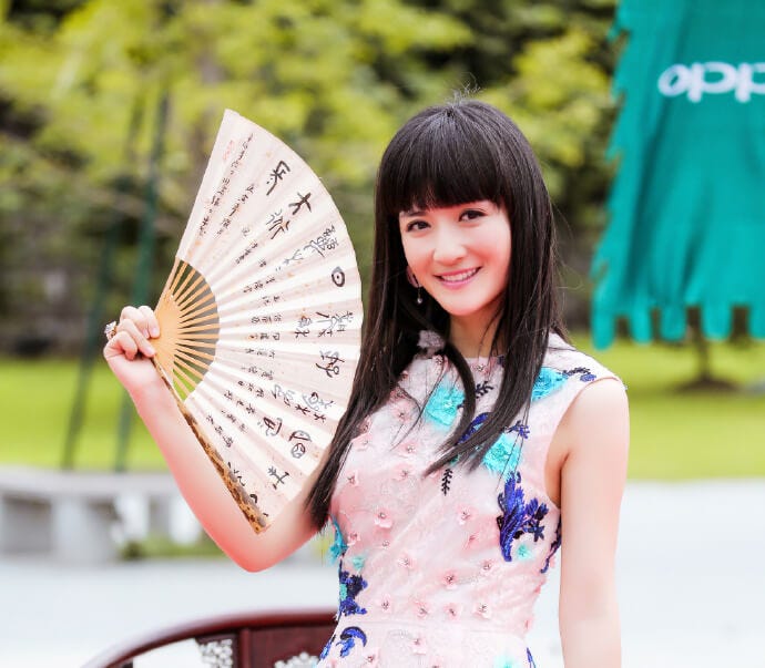  谢娜自爆退出歌坛原因