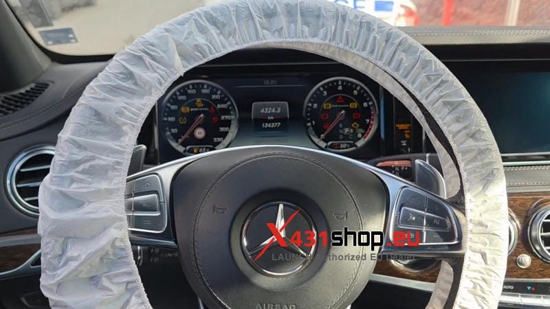 LAUNCH X431 PAD7 Mercedes S-Class W222 Oil Service Reset