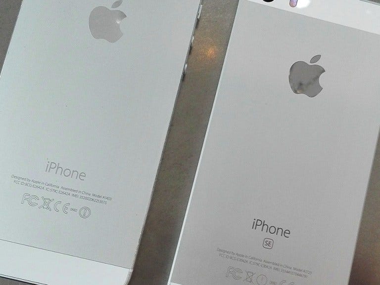 iphone-se-review-unboxing-4