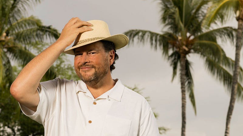 Introducing Salesforce Einstein -new #AI platform- from Hawaii! Discover @Benioff masterplan