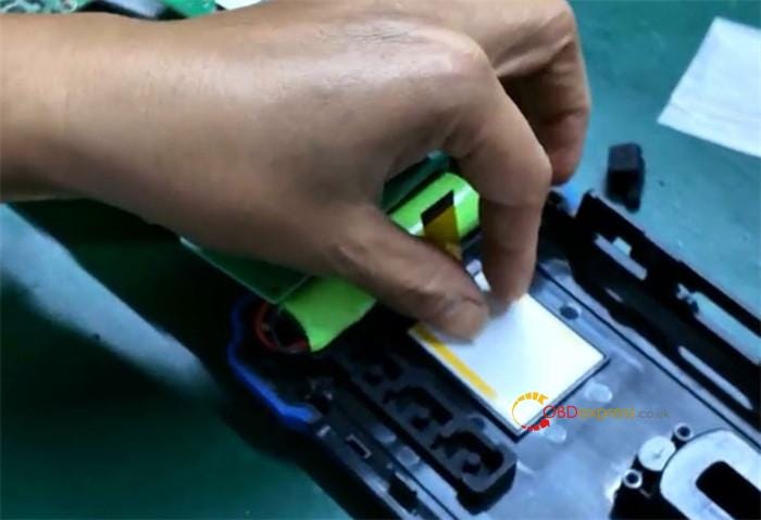 Replace KEYDIY KD-X4 Damaged Screen