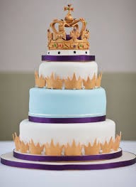An all decorative design for those who are fond of artistic designs on toppings
