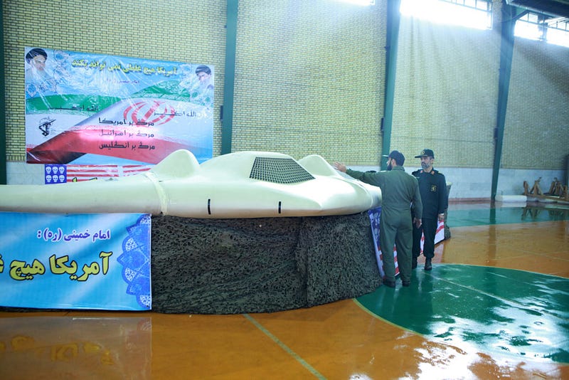 Crashed U.S. RQ-170 on display in Iran. Iranian state media photo