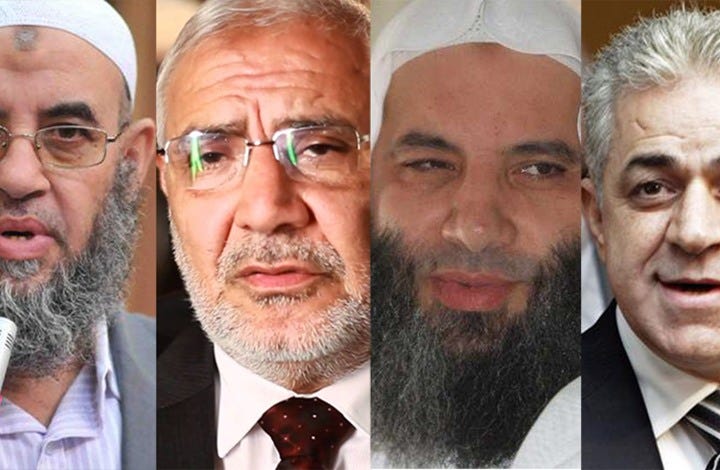 هؤلاء رفضوا اقتراض مرسي.. وهذا موقفهم مع قروض السيسي