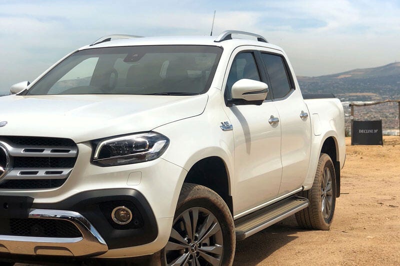 Mercedes-Benz X-Class V6 Front