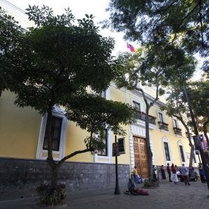 Familiares de altos jerarcas del chavismo ocupan puestos clave en el servicio exterior venezolano