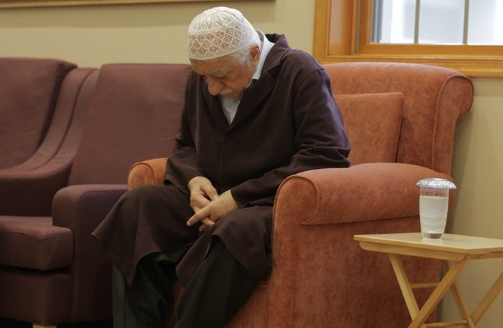 تركيا: غولن يحاول الهروب من أمريكا خوفا من تسليمه