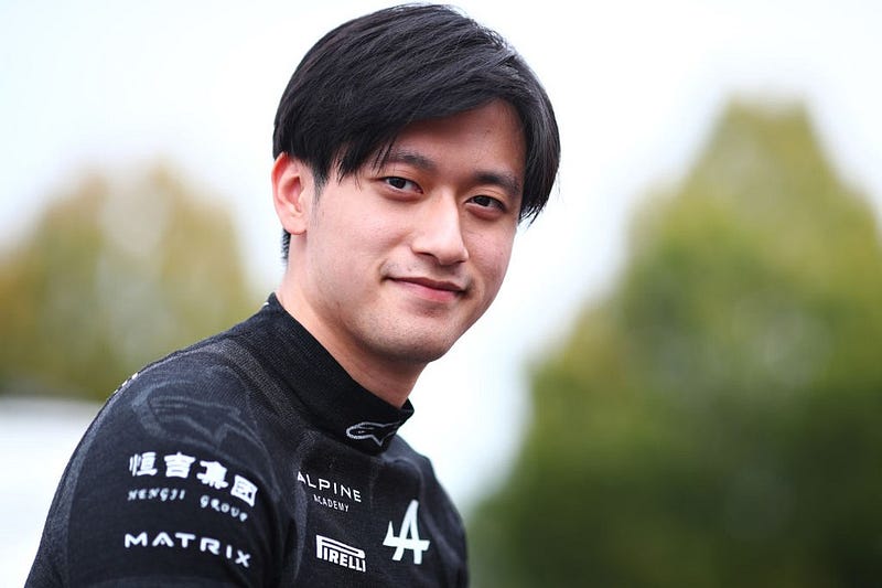 Guanyu Zhou será o primeiro chinês na história da F1.