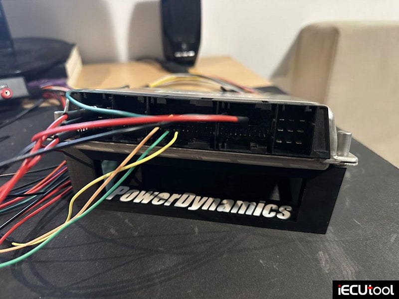 Foxflash Read and Write BMW EDC15C4 ECU via OBD on Bench