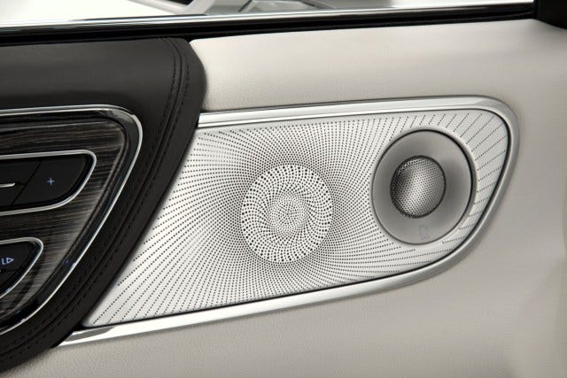 17LincolnContinental_14_HR