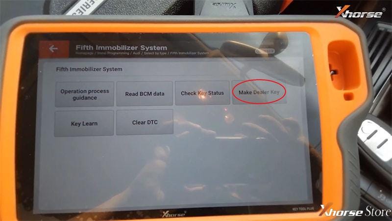 Xhorse VVDI Key Tool Plus AKL programming for Audi A4 2013