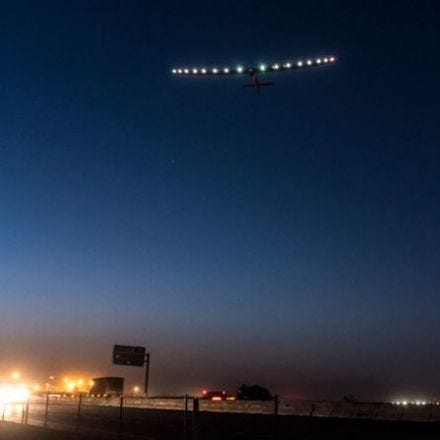 Solar Impulse: Zero-fuel plane leaves Seville for Cairo