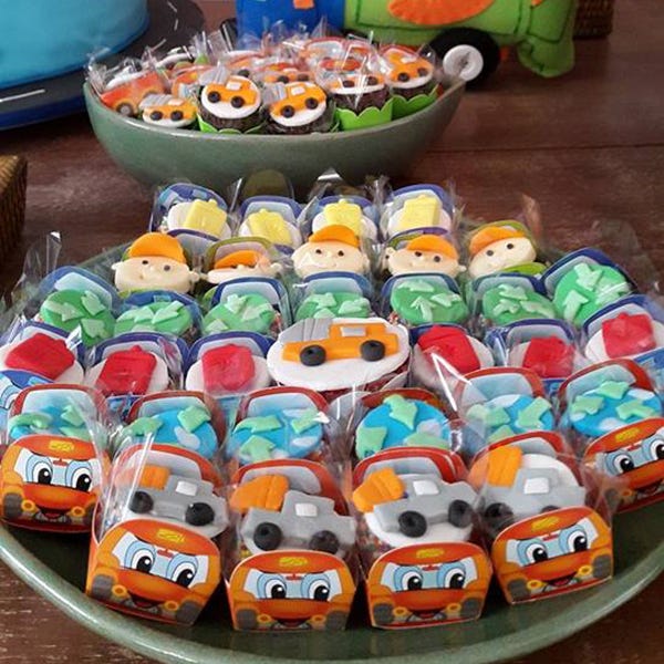 pinhappy-temas-festa-caminhao-lixo-018