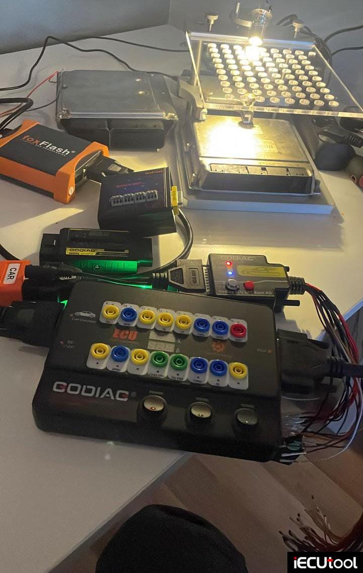 Foxflash Read and Write JLR EDC15C4 ECU with Godiag GT100