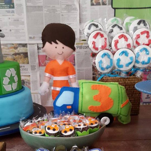 pinhappy-temas-festa-caminhao-lixo-017