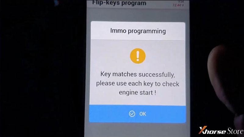 Xhorse VVDI Key Tool Max Pro Program 2014 Chevy Cruze AKL