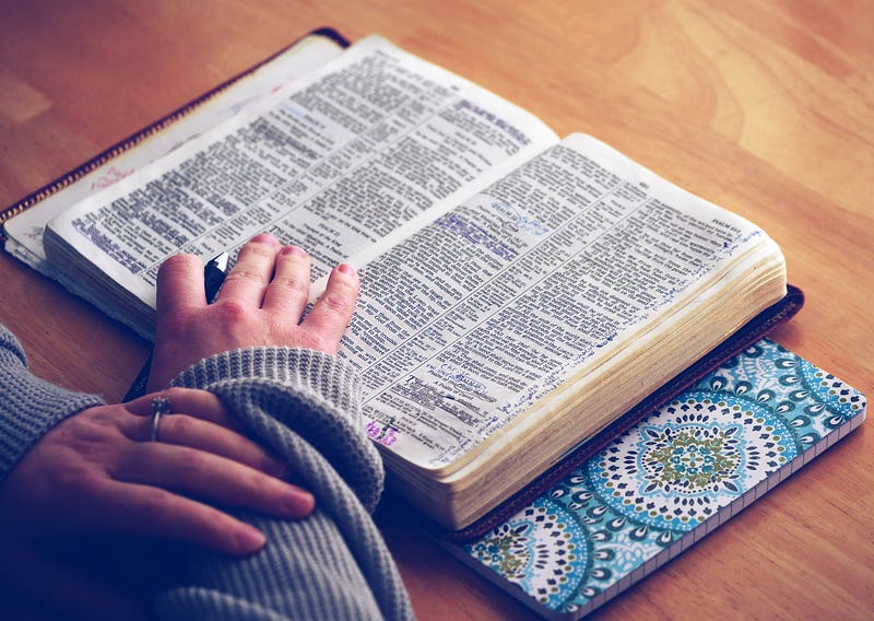 Python: Dictionary Comprehension