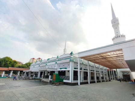 Masjid Luar Batang