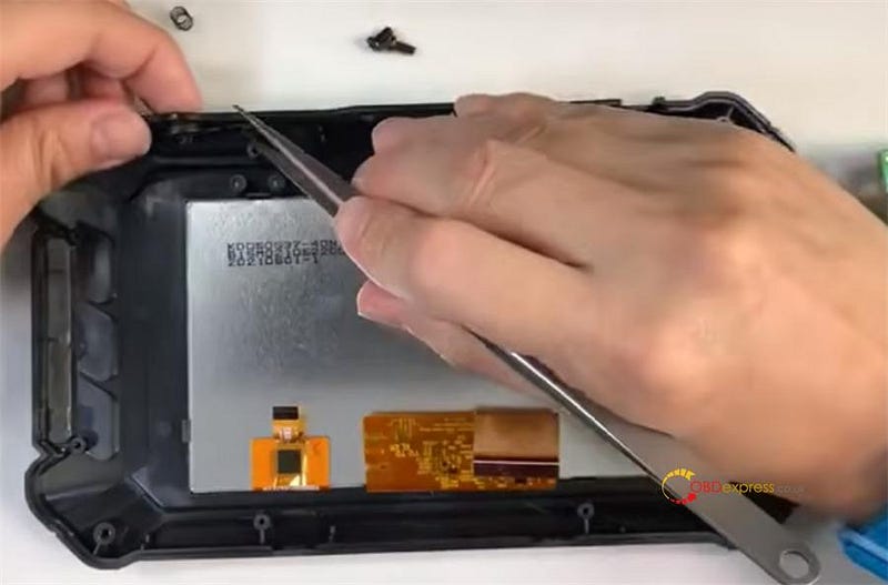 How to Replace Screen and Mainboard for OBDSTAR Tool