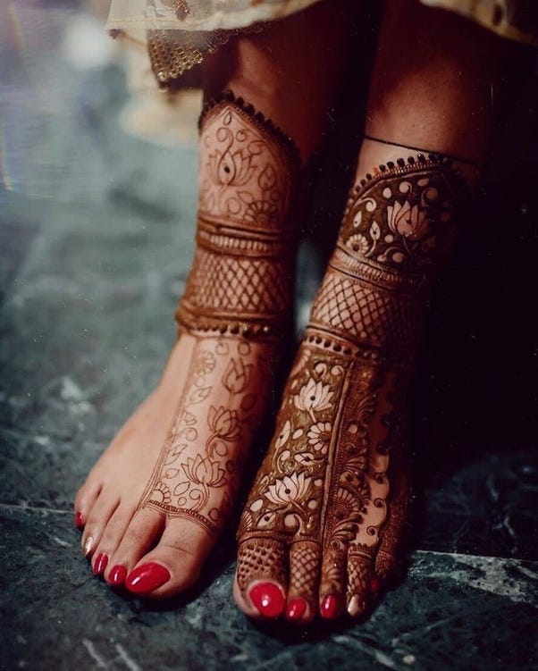 Lotus on the Ankle -shaadidukaan