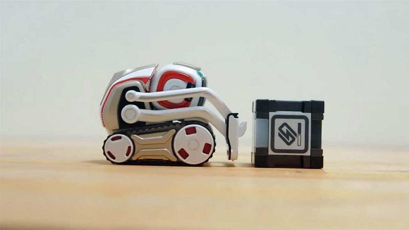 - #Cozmo By #ANKI – #Artificially #Intelligent toy #robot thats on a whole new level #AI