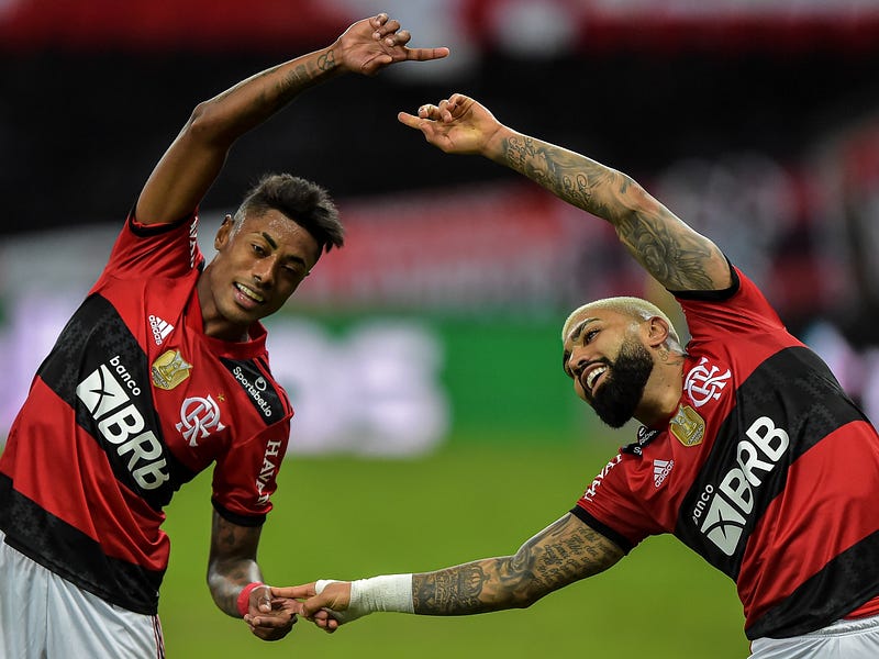 A dupla Bruno Henrique e Gabigol brilhou contra o ABC na Copa do Brasil 2021. 