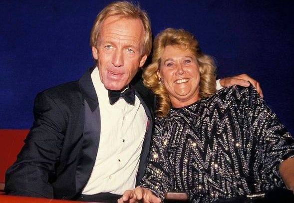 Paul Hogan "Crocodile" Dundee and his first wife, Noelene Edwards, married in 1958