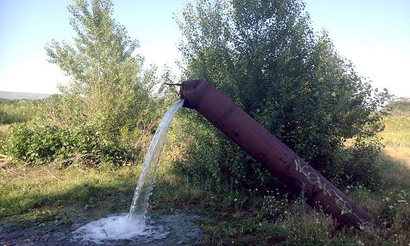 Восемь сел в Кочубеевском районе остались без воды. Фото с места событий