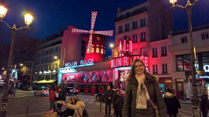 Sarah at the Moulin Rouge