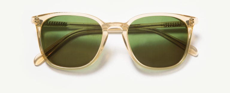 The Classic Specs Ashford sunglasses in Whiskey Crystal.