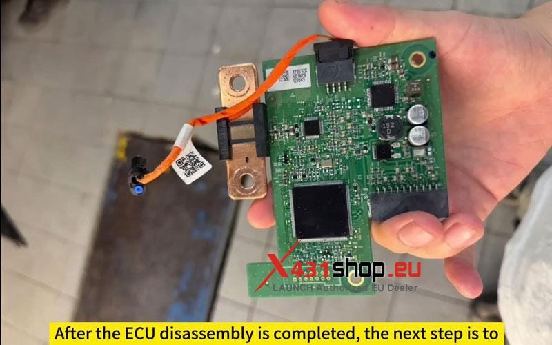 Launch X431 IMMO Plusを使用してポルシェ カイエンのBMS故障を修復する
