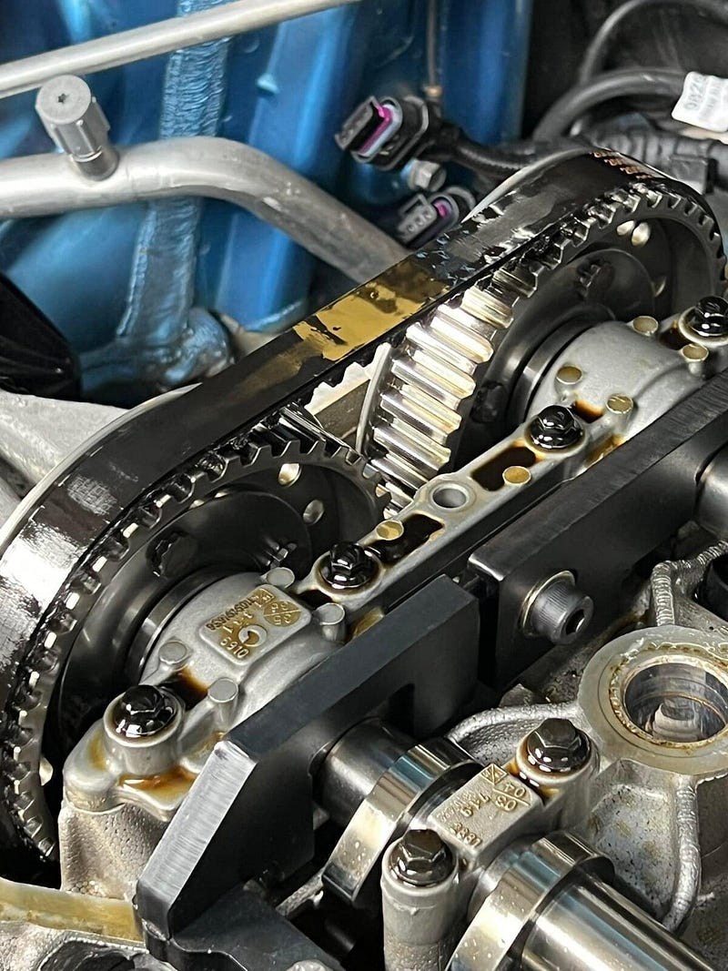 https://www.smautoservice.co.uk/wet-timing-belt-replacement-cost-trowbridge/