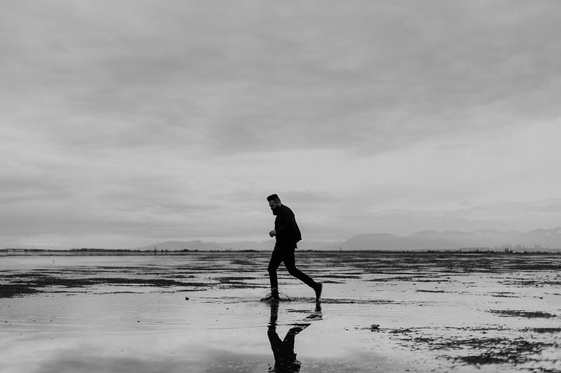 Beyond the Spotlight. Finding Strength When You’re Not the Favorite