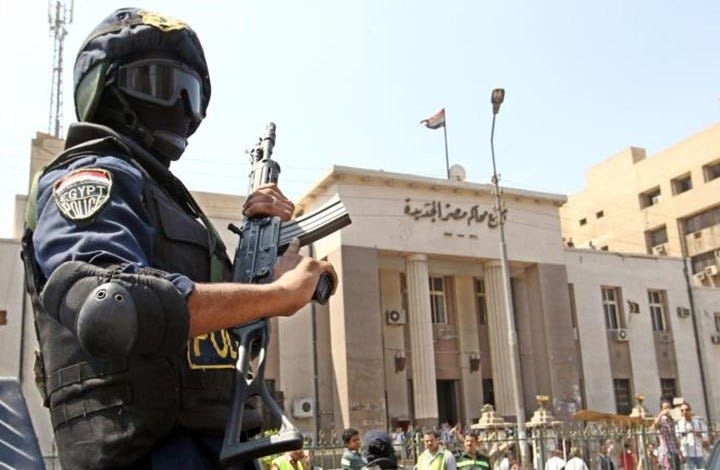 الانفلات الأمني في مصر يتزايد ويطال الأجانب والمشاهير