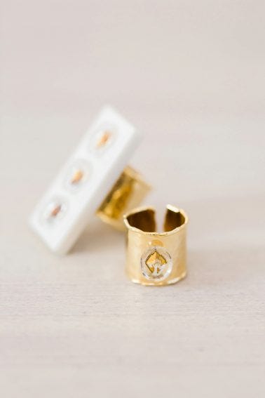 City Chic Marble Inspired Wedding Ideas via TheELD.com