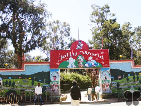 Dream World - the state-of-the-art water theme park is situated close to  the Athirappilly waterfalls and other nearby attractions of Vazhachal,  Thumboormuzhy and Sholayar