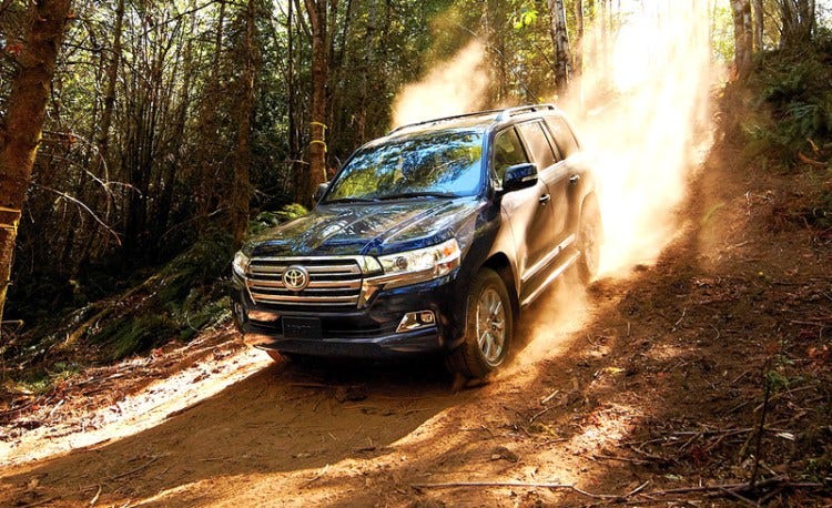 2018 toyota v8 landcruiuser off road