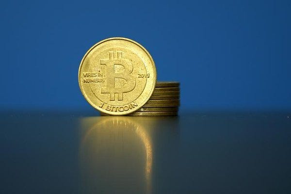 Exclusive: Coinbase, Ripple close to landing New York bitcoin licenses - source