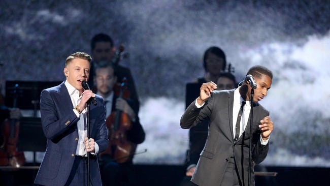 la-macklemore-bridges-wre0032508721-20151122